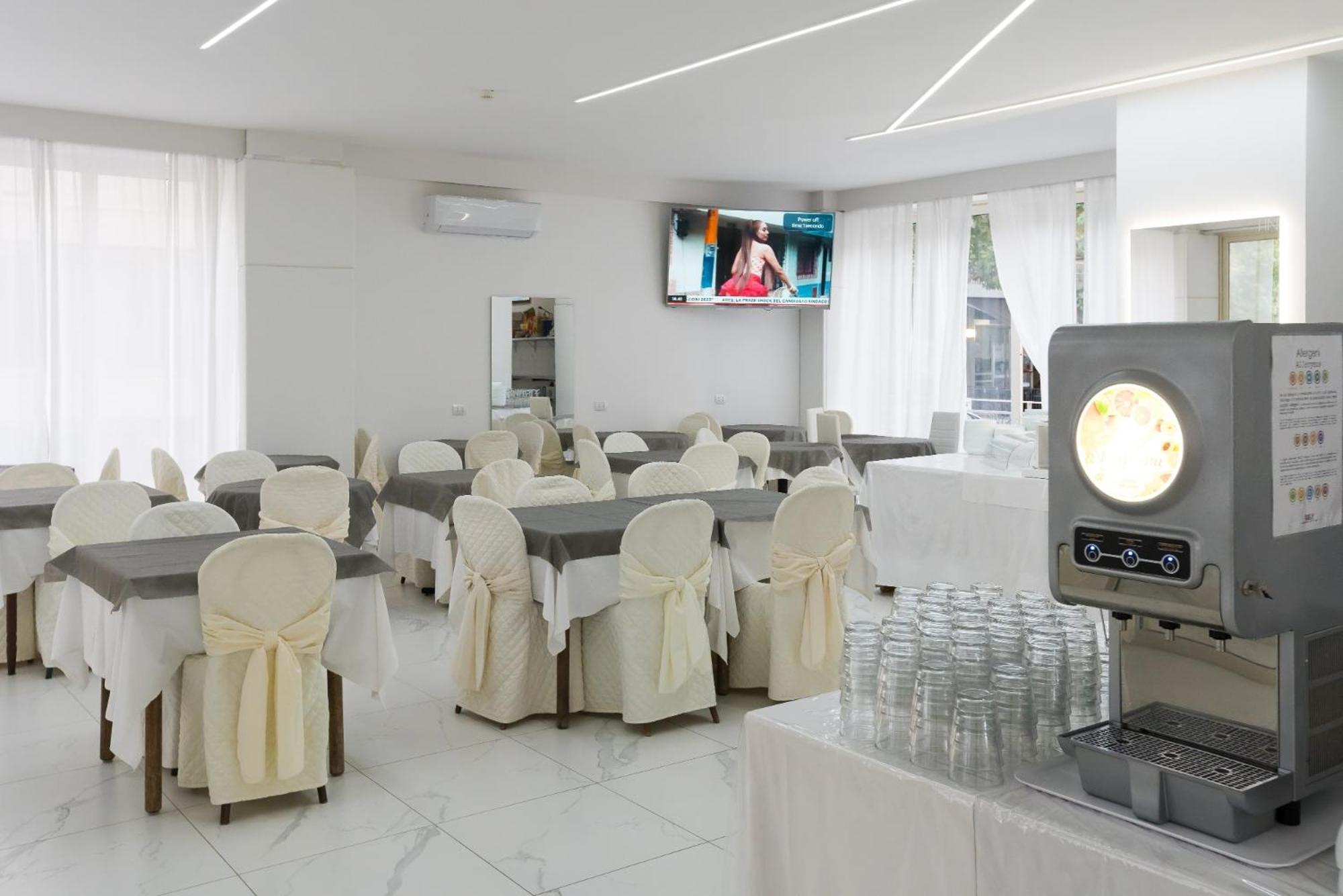 Hotel Ninfea קאטוליקה מראה חיצוני תמונה