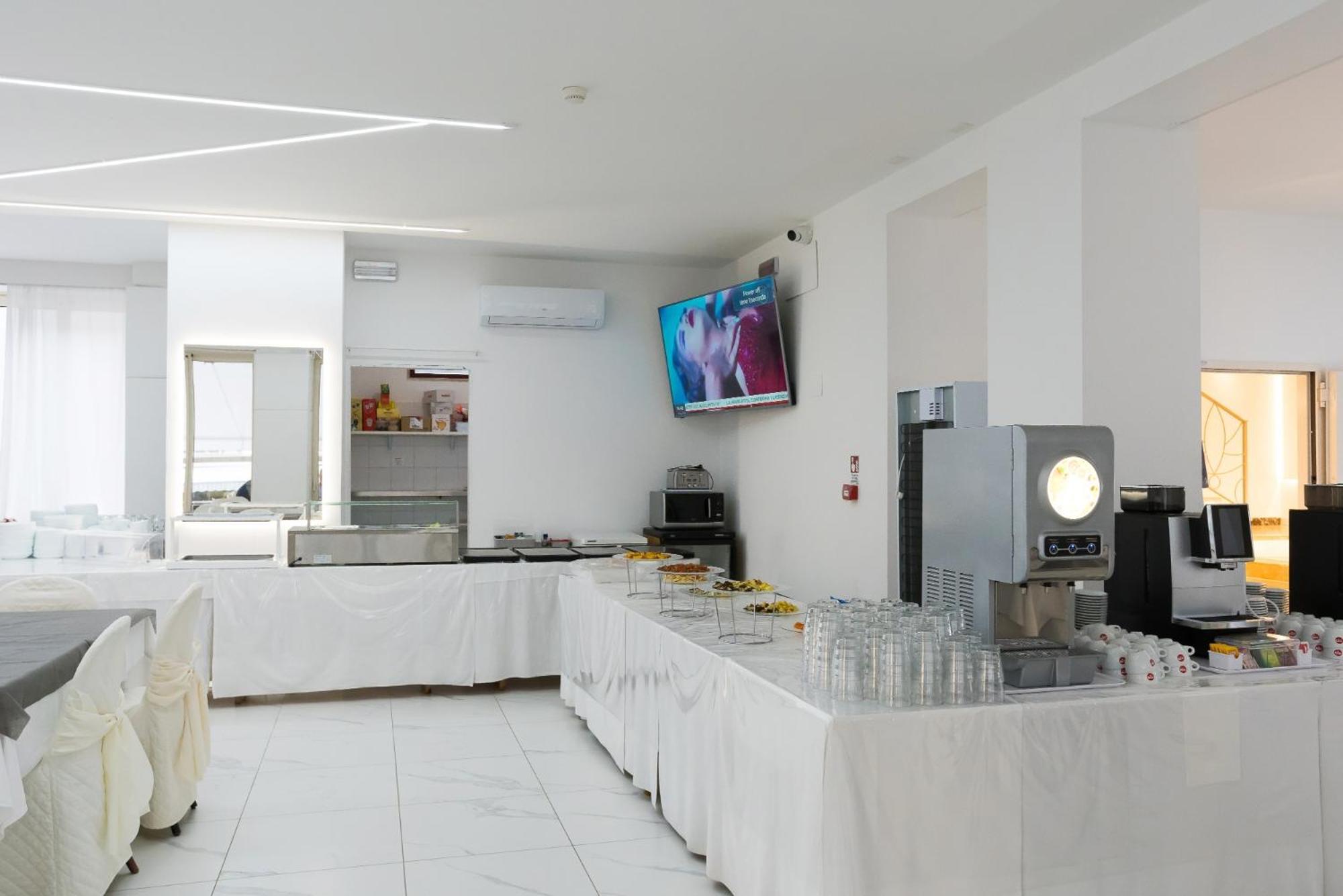 Hotel Ninfea קאטוליקה מראה חיצוני תמונה