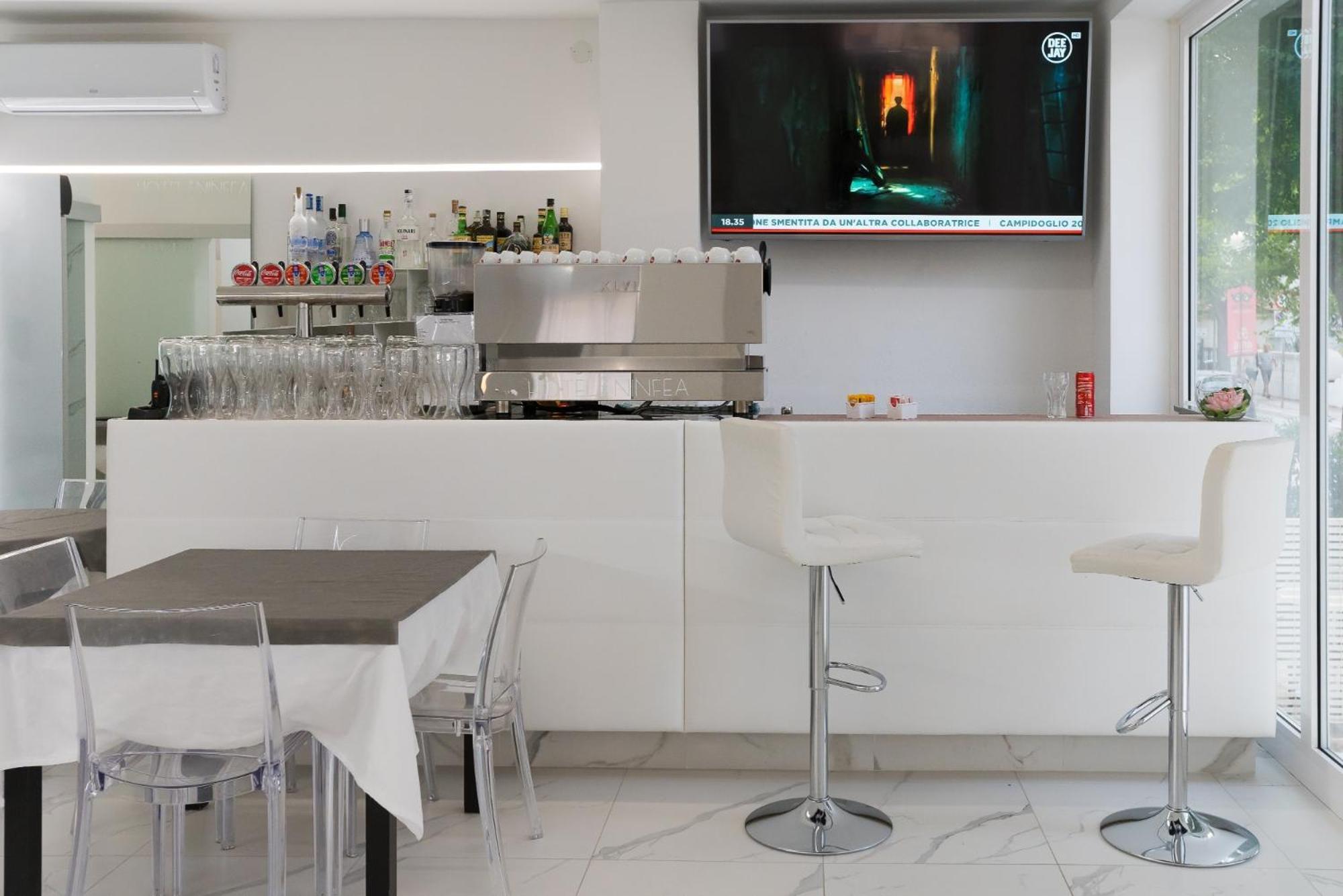 Hotel Ninfea קאטוליקה מראה חיצוני תמונה